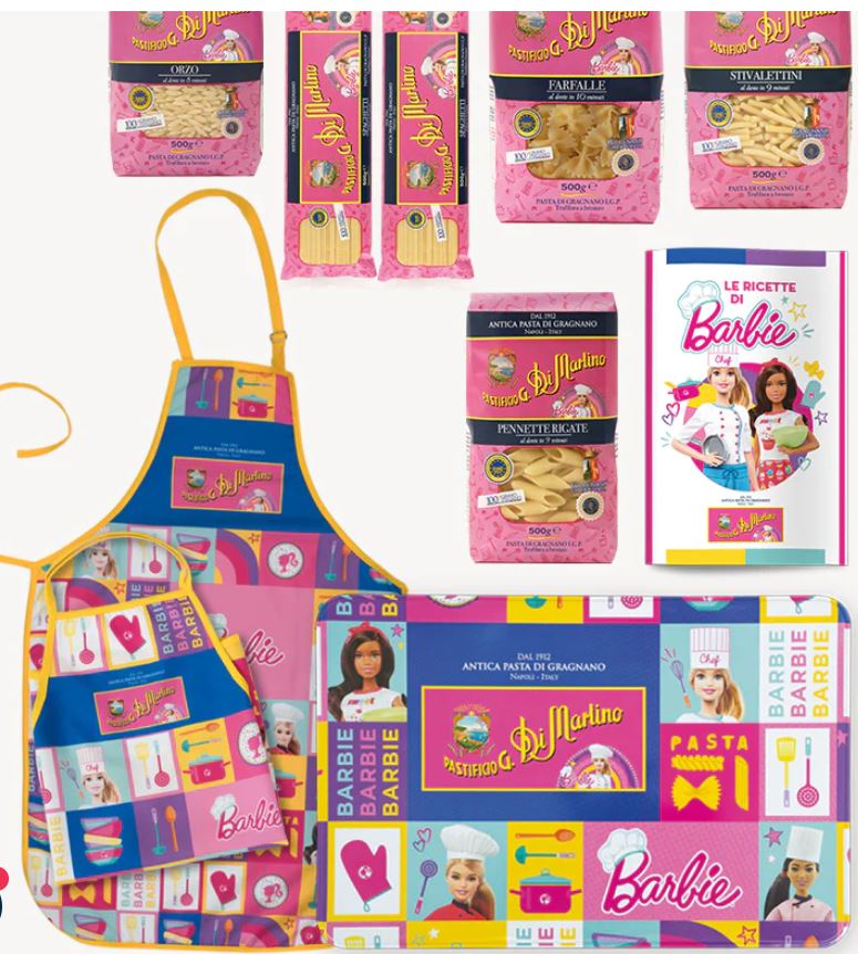 Di Martino - Barbie Pasta in einer bunten Barbie Blechdose mit eleganter Kochschürze - passend zum Barbie Film